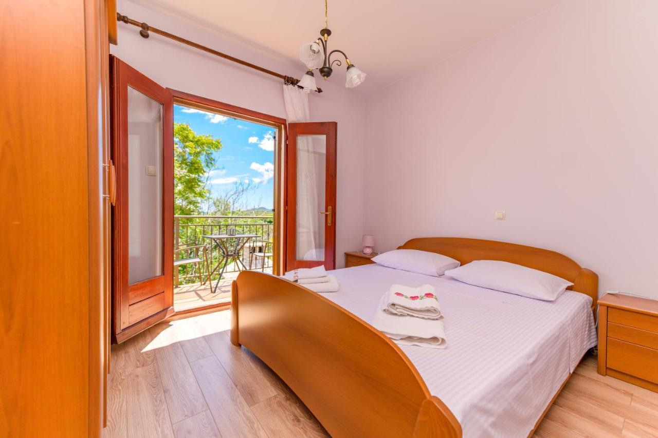 Apartments Marina Veskovic Нерезине Экстерьер фото