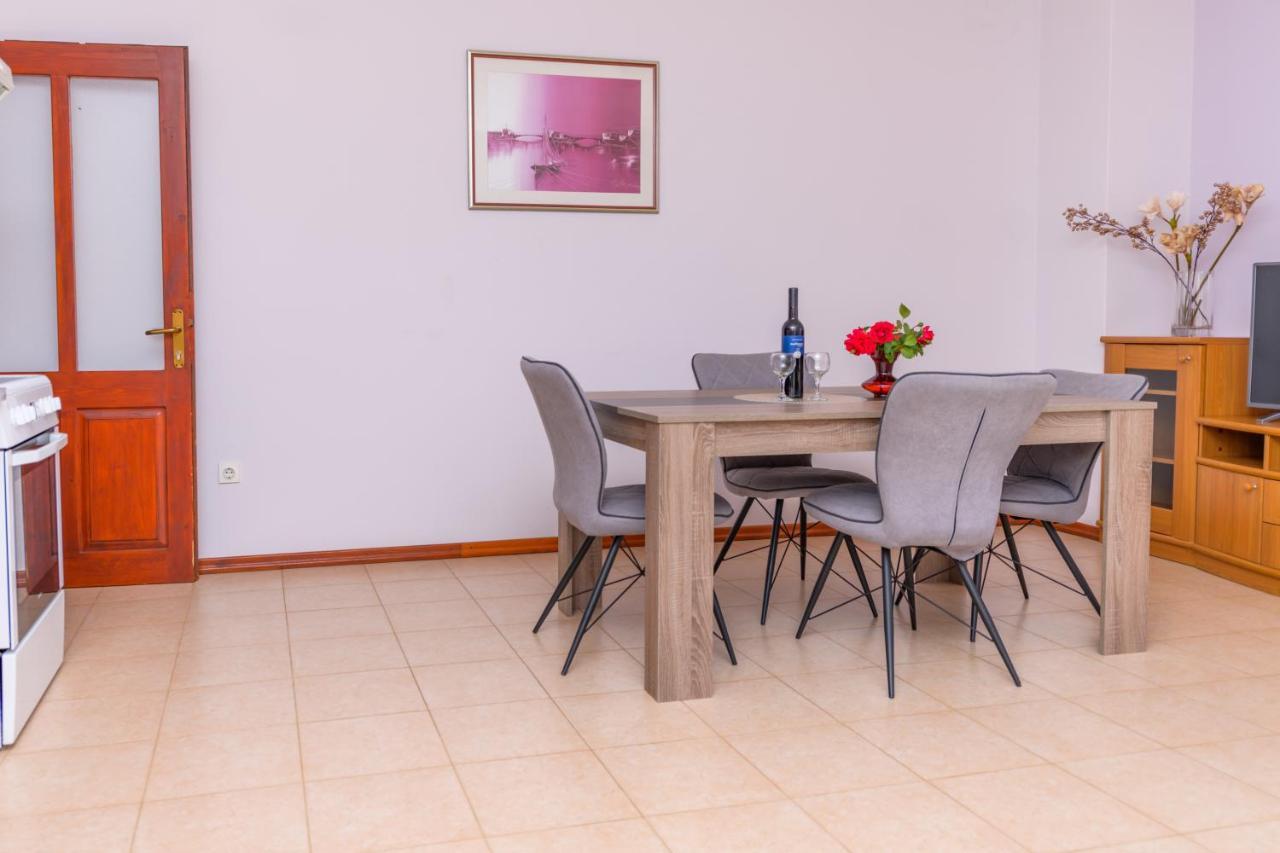 Apartments Marina Veskovic Нерезине Экстерьер фото