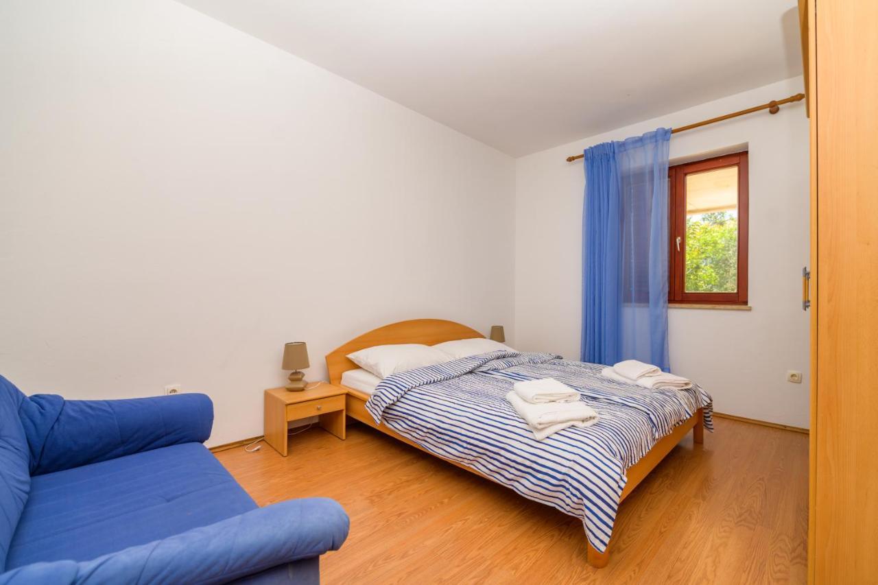 Apartments Marina Veskovic Нерезине Экстерьер фото