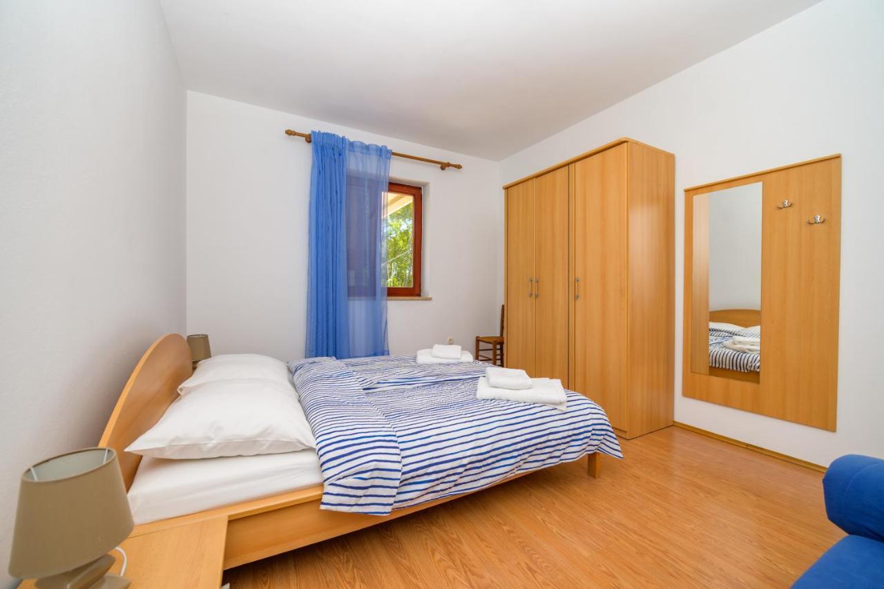 Apartments Marina Veskovic Нерезине Экстерьер фото